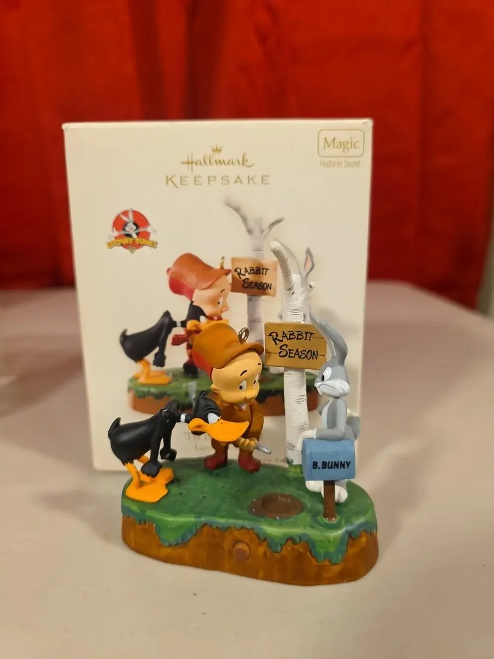 Hallmark Keepsake Looney Tunes Tis the Season Bugs Elmer Daffy Sound Ornament D
